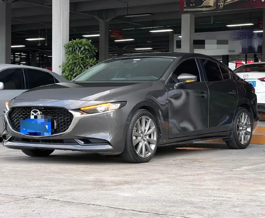 2021 Mazda 3 Axela 2.0L 158HP L4 6AT