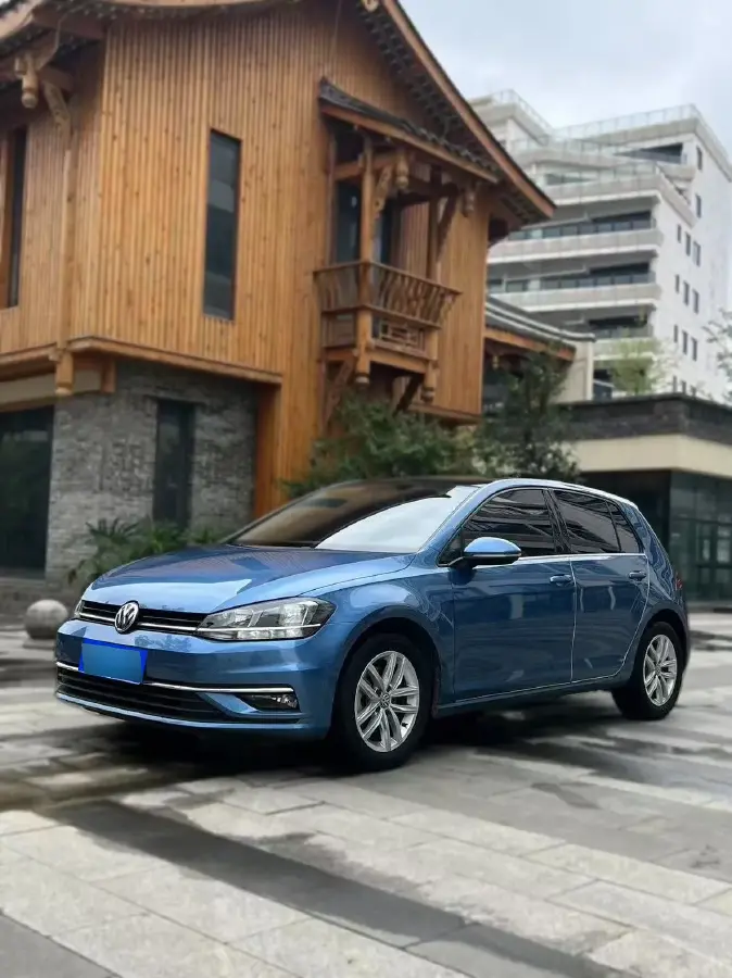 2018 Volkswagen Golf 1.4T 131HP L4 5MT