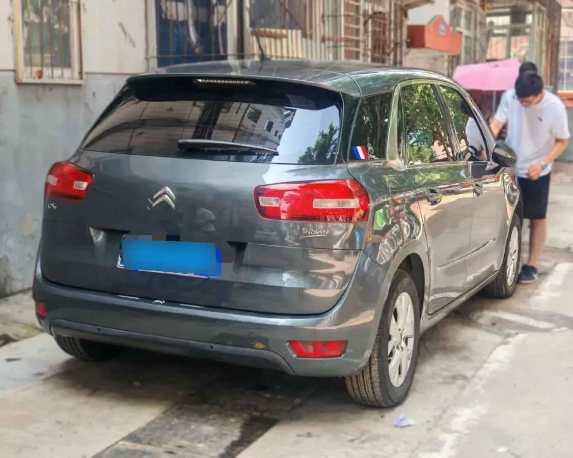 2015 Citroen C4 Picasso 1.6T 165HP L4 6AT,autocango,china used car exporter,china ev exporter,chinese used car exporter,chinese used ev exporter