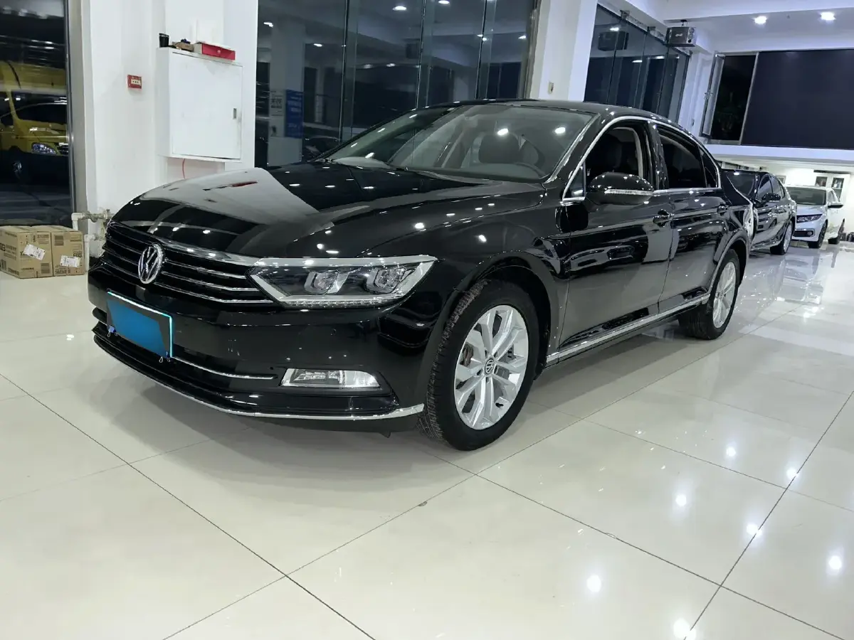 2018 Volkswagen Magotan 1.8T 180HP L4 7DCT