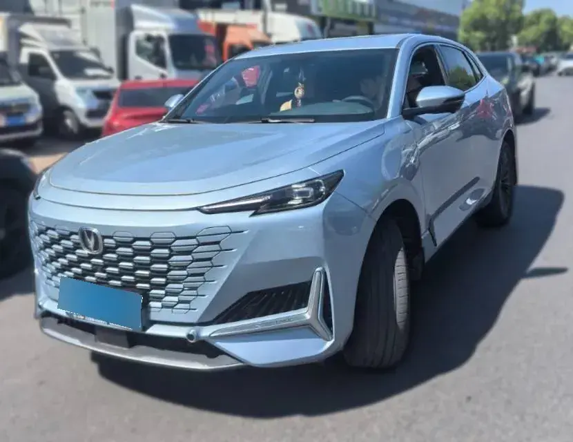 2021 ChangAn UNI-K 2.0T 233HP L4 8AT