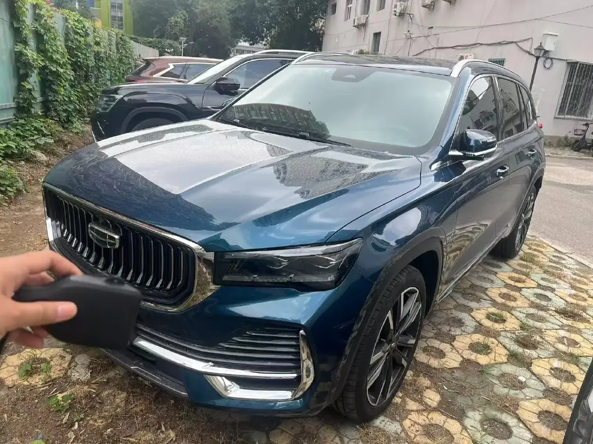 2021 Geely Monjaro 2.0T 238HP L4 8AT