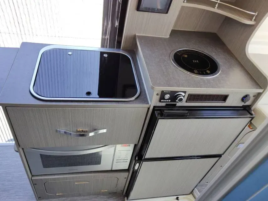 2021 MAXUS V90 RV 2.0T 148HP L4 6AT,autocango,china used car exporter,china ev exporter,chinese used car exporter,chinese used ev exporter