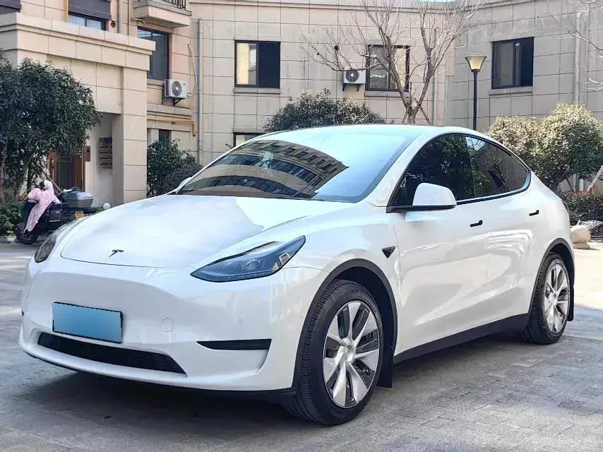 2022 Tesla Model Y BEV 60KWH