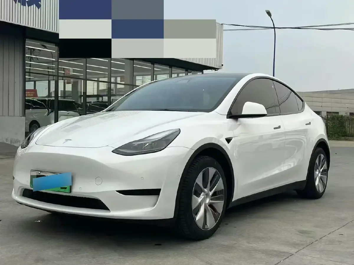 2022 Tesla Model Y BEV 60KWH