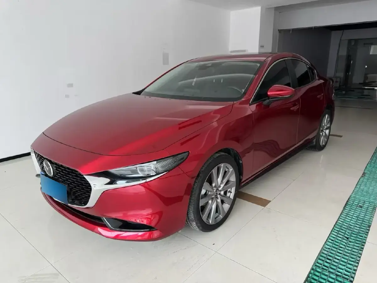 2022 Mazda 3 Axela 2.0L 158HP L4 6AT