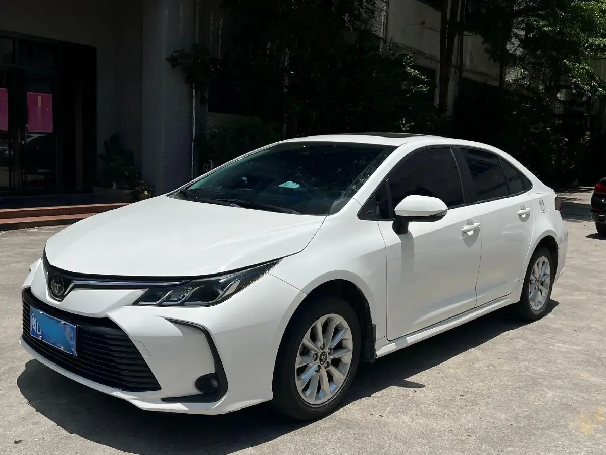 2021 Toyota Corolla 1.2T 116HP L4 CVT