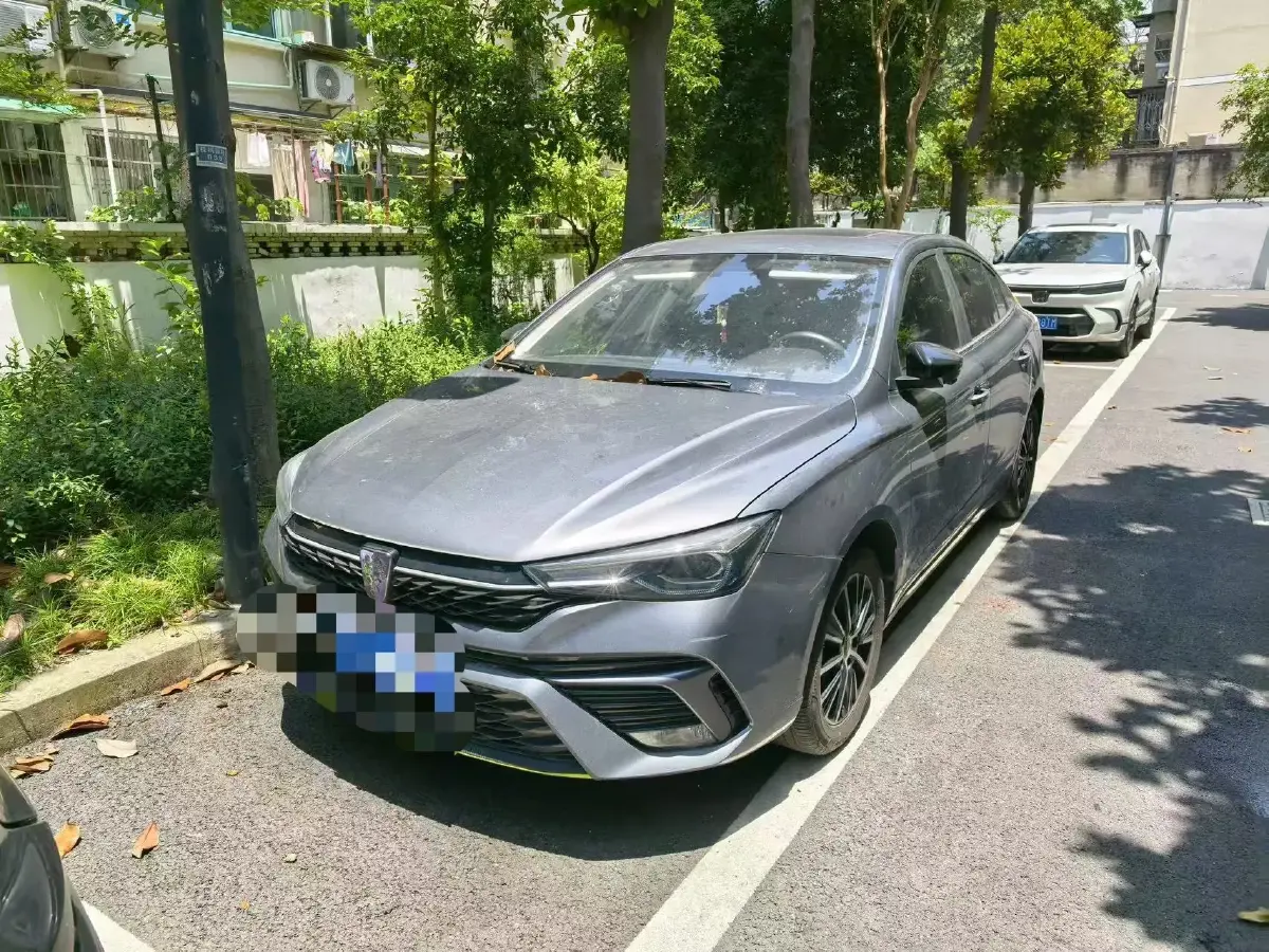 2021 Roewe i5 1.5L 120HP L4 CVT
