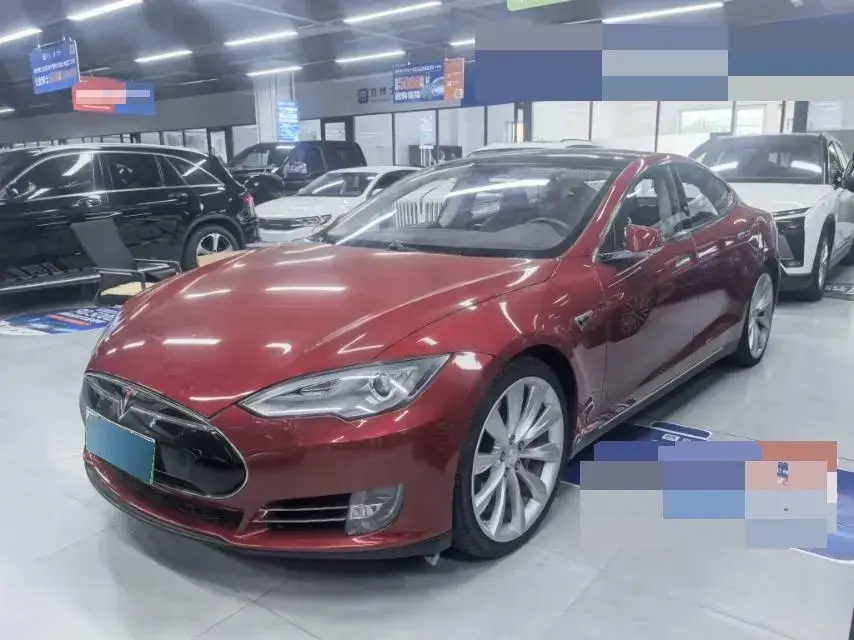 2014 Tesla Model S BEV 85KWH