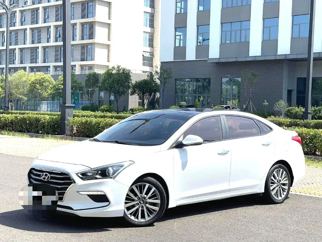 2017 Hyundai Mistra 1.6T 175HP L4 7DCT