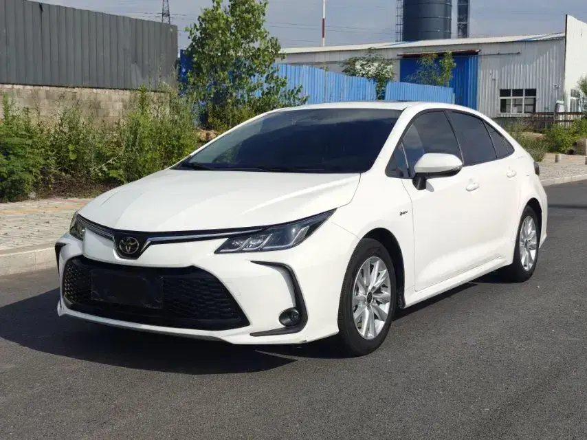 2023 Toyota Corolla 1.8L 98HP L4 E-CVT Hybrid