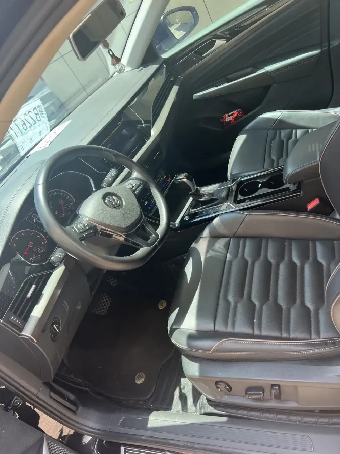 2019 Volkswagen Passat 1.4T 150HP L4 7DCT,autocango,china used car exporter,china ev exporter,chinese used car exporter,chinese used ev exporter