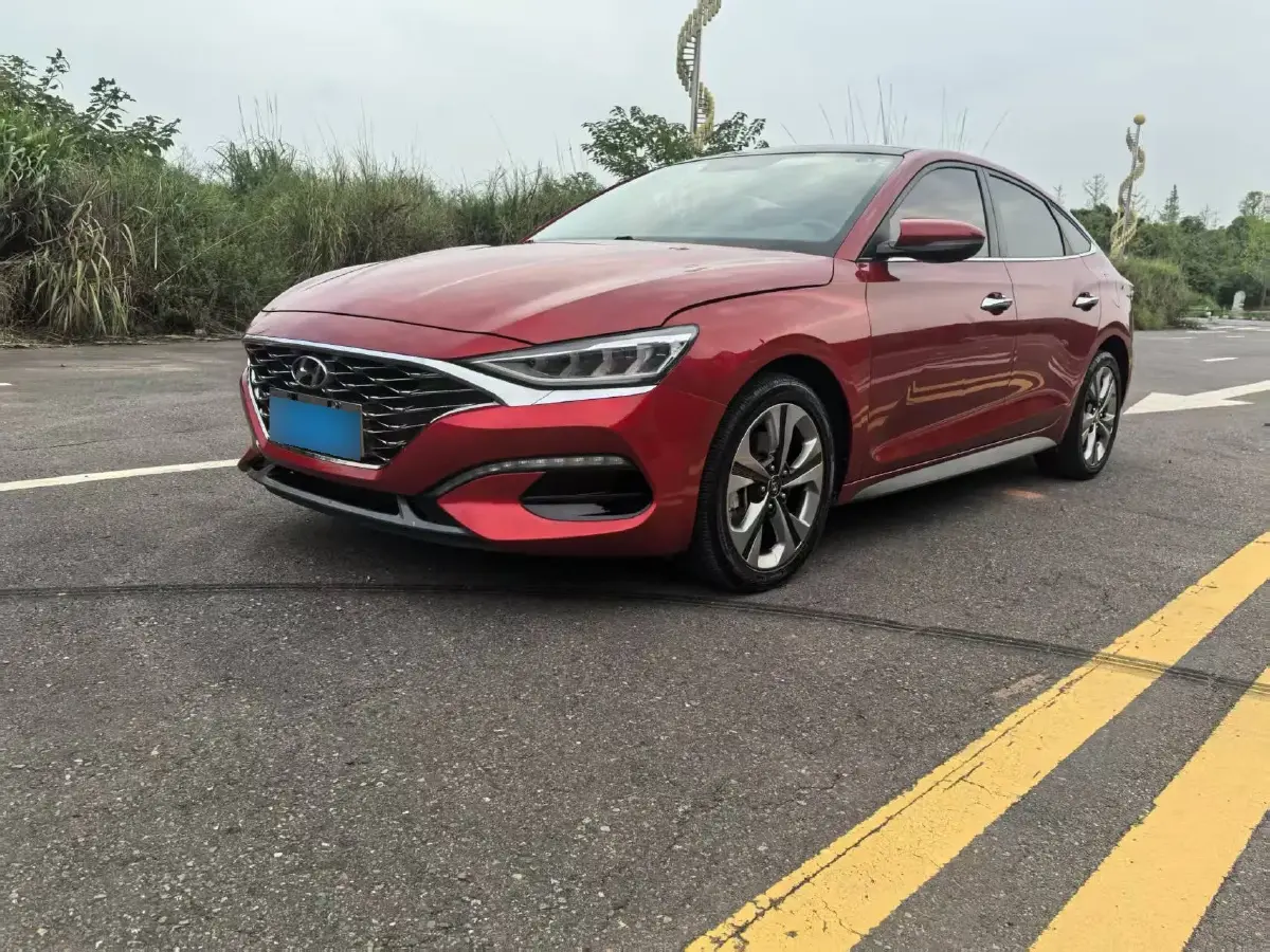 2019 Hyundai La Festa 1.6T 190HP L4 7DCT