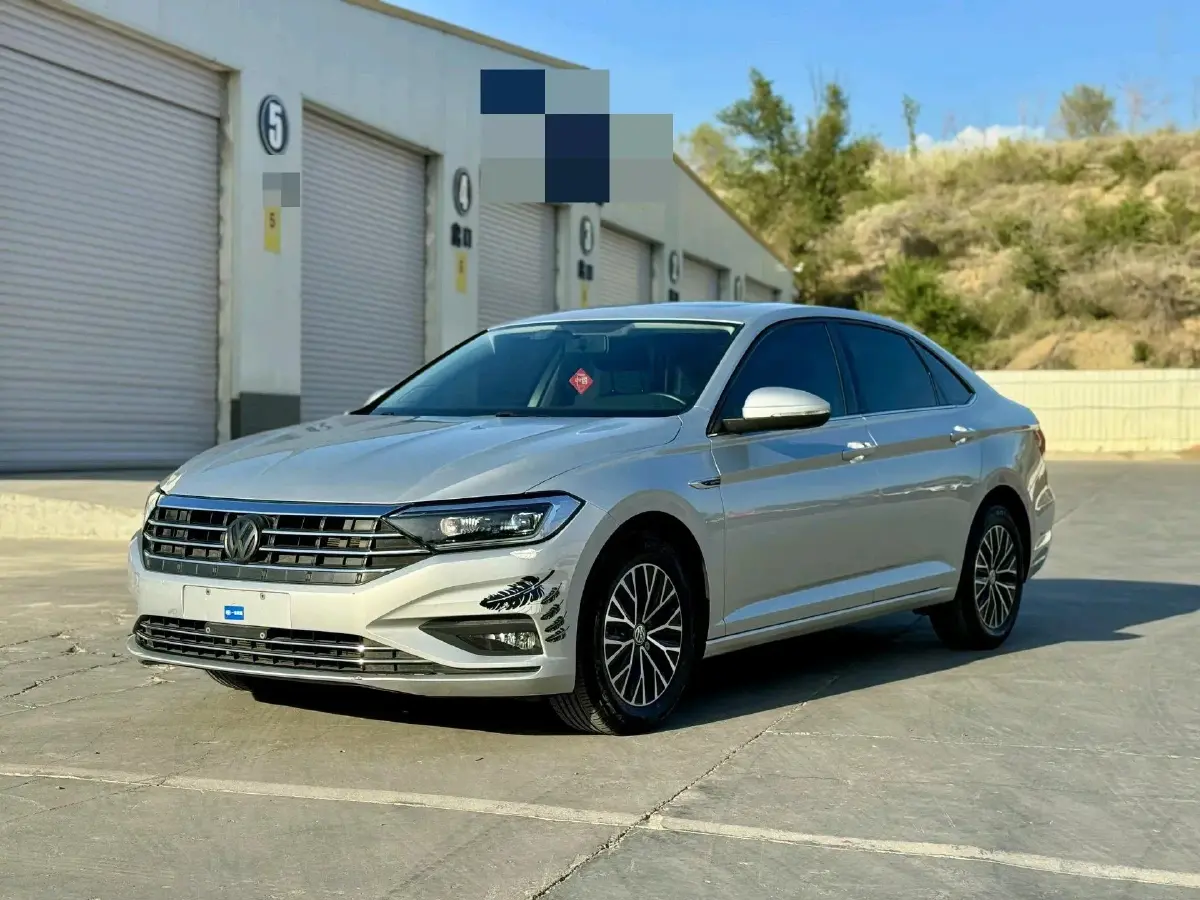 2019 Volkswagen Sagitar 1.2T 116HP L4 7DCT
