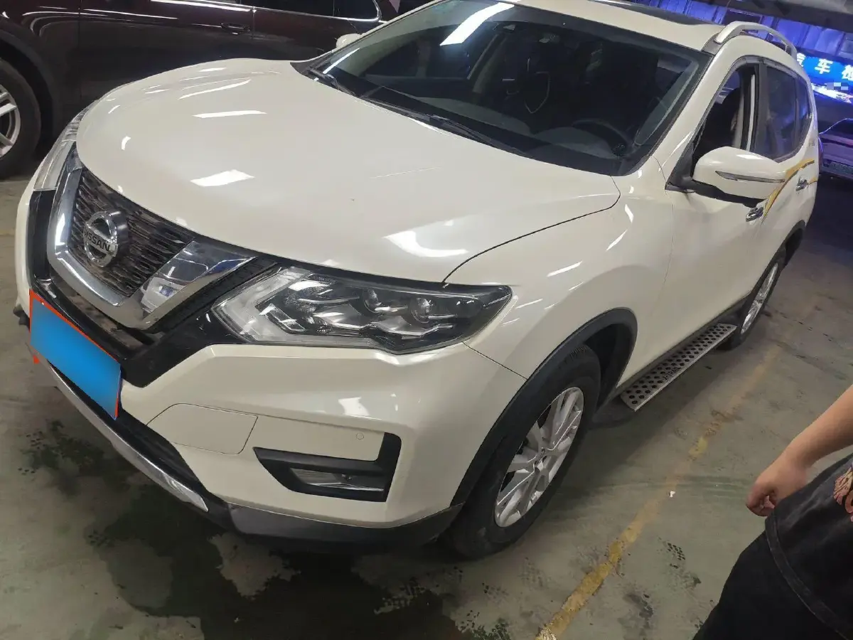 2020 Nissan X-Trail 2.0L 154HP L4 CVT