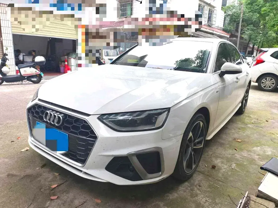 2023 Audi A4L 2.0T 190HP L4 7DCT