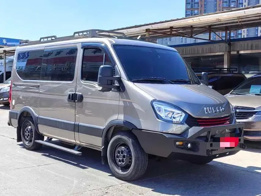 2021 MAXUS V80 RV 2.0T 139HP L4 6AMT,autocango,china used car exporter,china ev exporter,chinese used car exporter,chinese used ev exporter