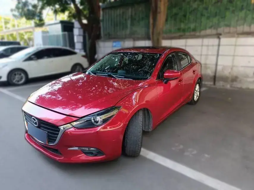 2017 Mazda 3 Axela 1.5L 117HP L4 6AT