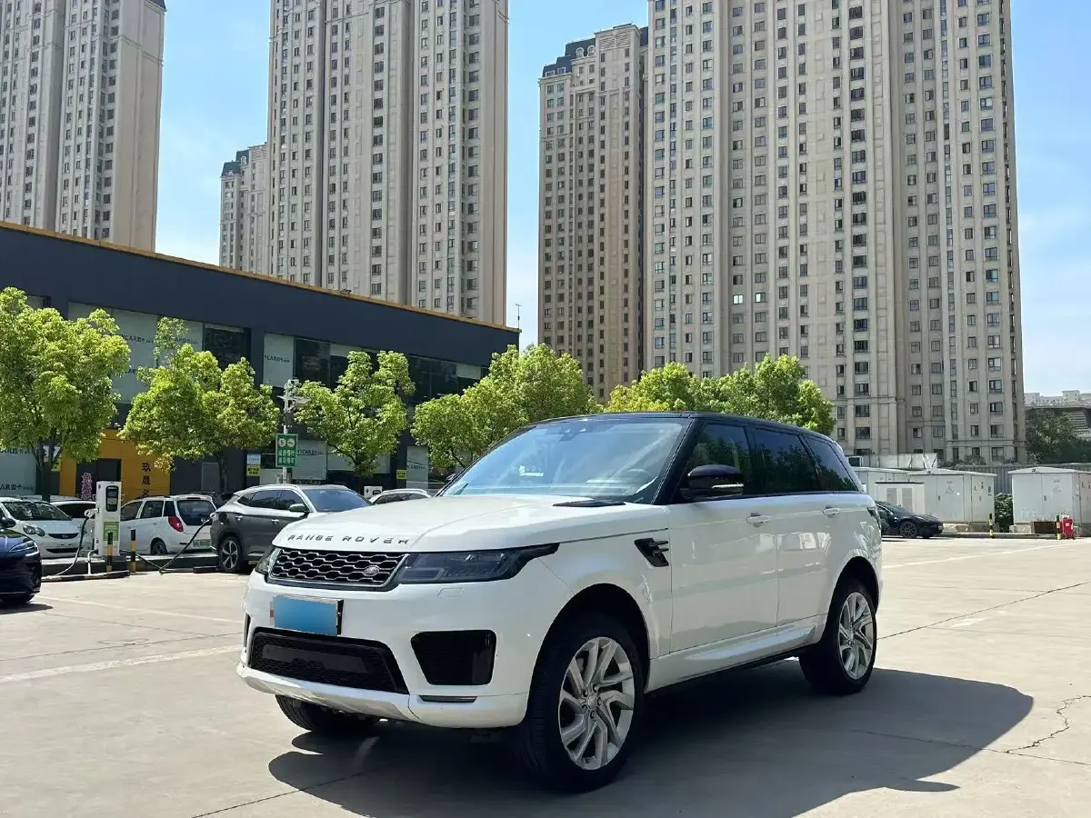 2018 Land Rover Range Rover Sport 3.0T 340HP V6 8AT
