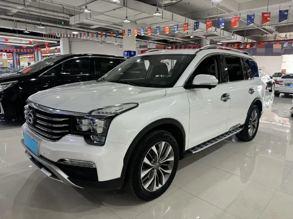 2017 GAC Trumpchi GS8 2.0T 201HP L4 6AT