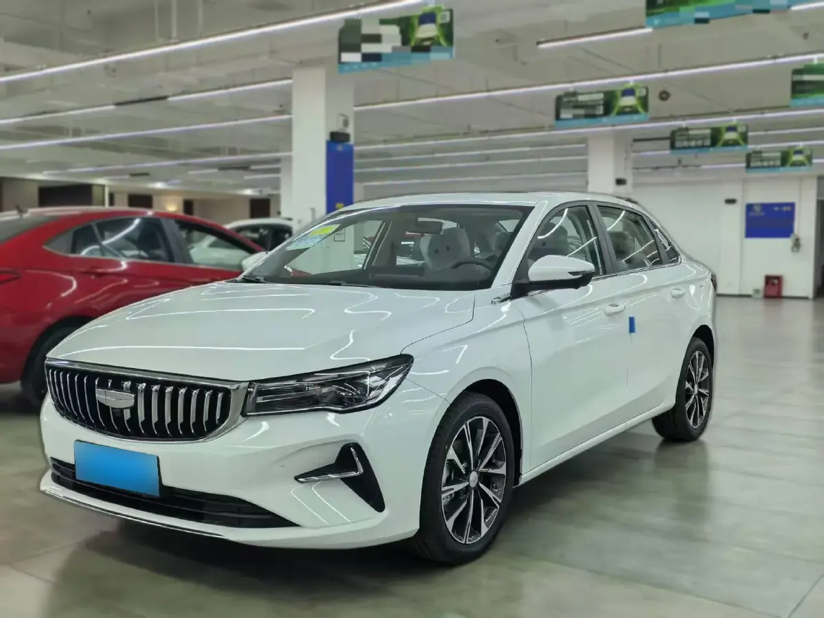 2025 Geely Emgrand 1.5L 127HP L4 CVT