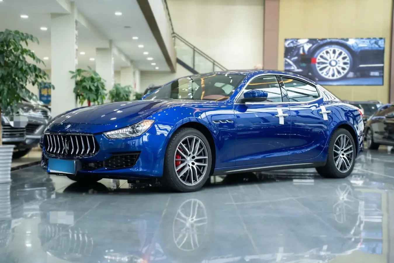 2019 Maserati Ghibli 3.0T 350HP V6 8AT