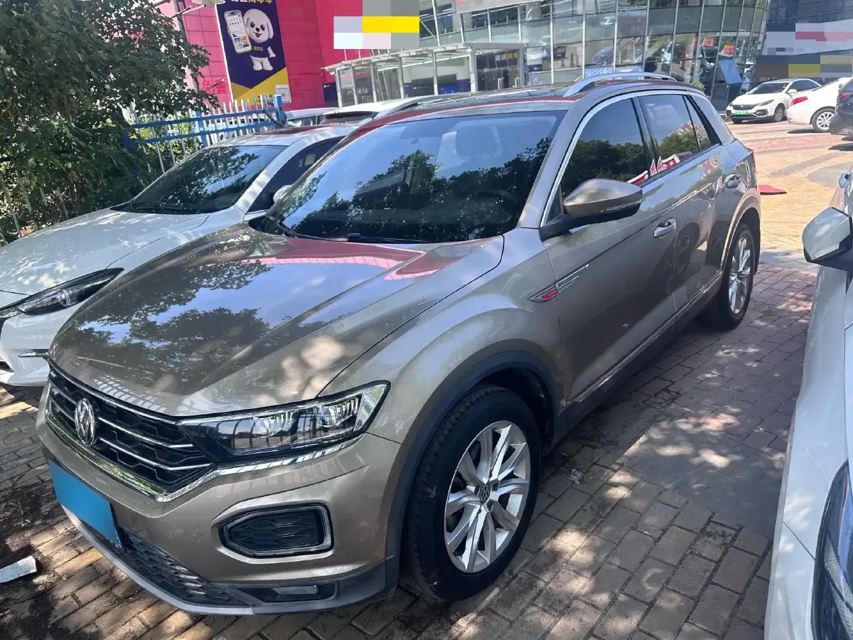 2018 Volkswagen T-Roc 1.4T 150HP L4 7DCT