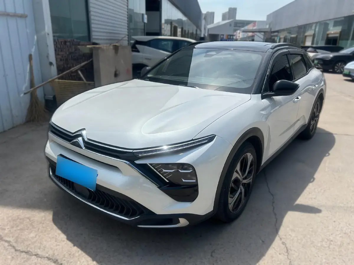 2022 Citroen C5 X 1.6T 175HP L4 8AT