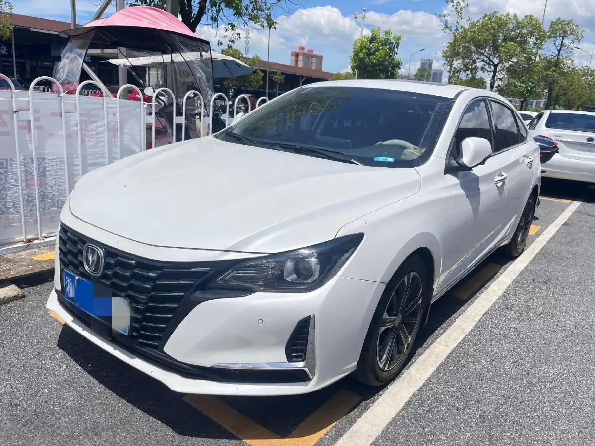2022 ChangAn Raeton CC 1.5T 188HP L4 7DCT