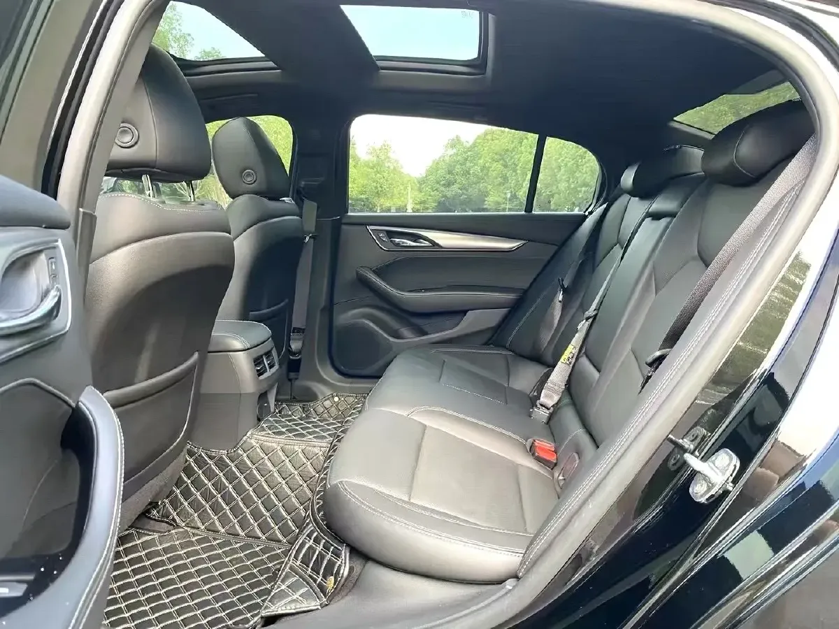 2022 Cadillac CT5 2.0T 237HP L4 10AT,autocango,china used car exporter,china ev exporter,chinese used car exporter,chinese used ev exporter