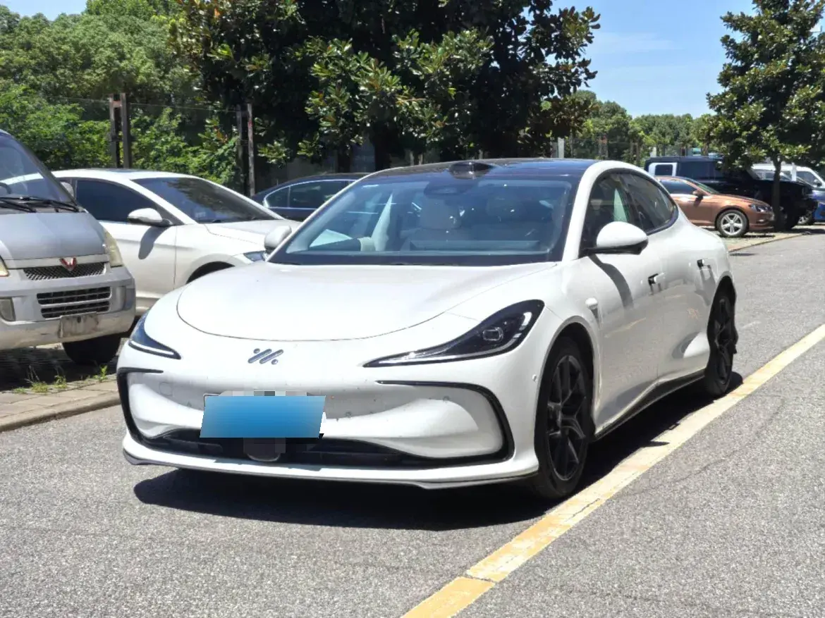 2024 IM L6 BEV 75KWH