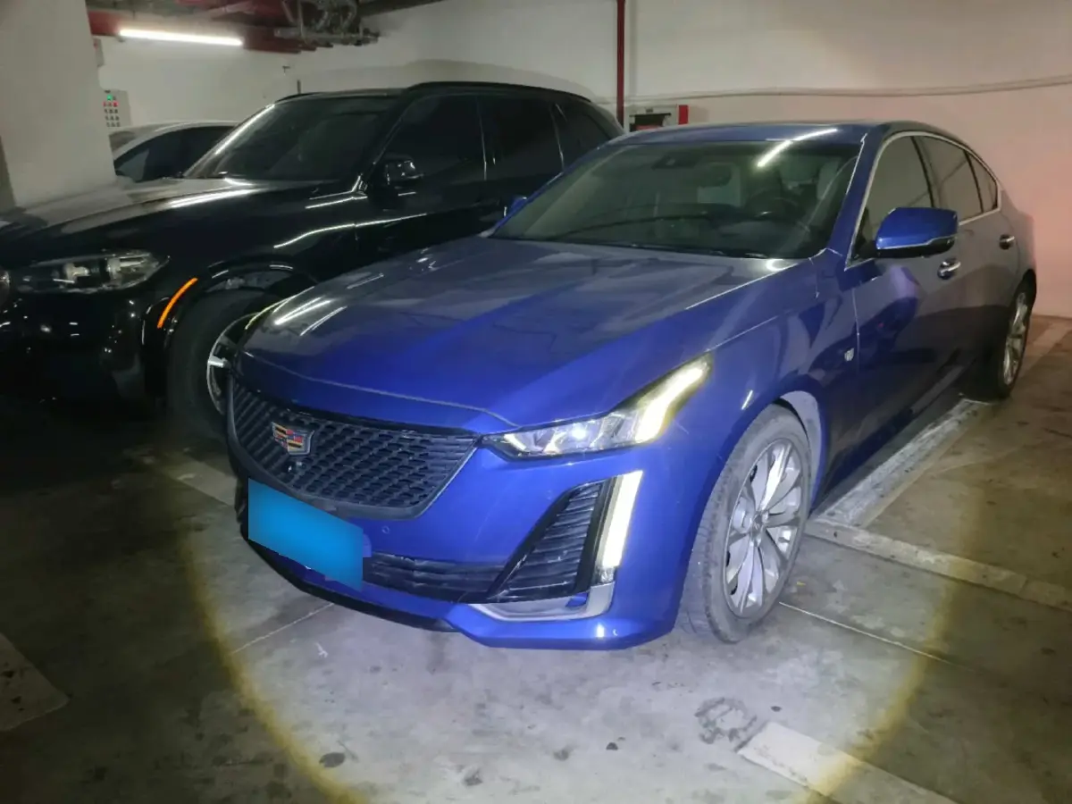 2020 Cadillac CT5 2.0T 237HP L4 10AT
