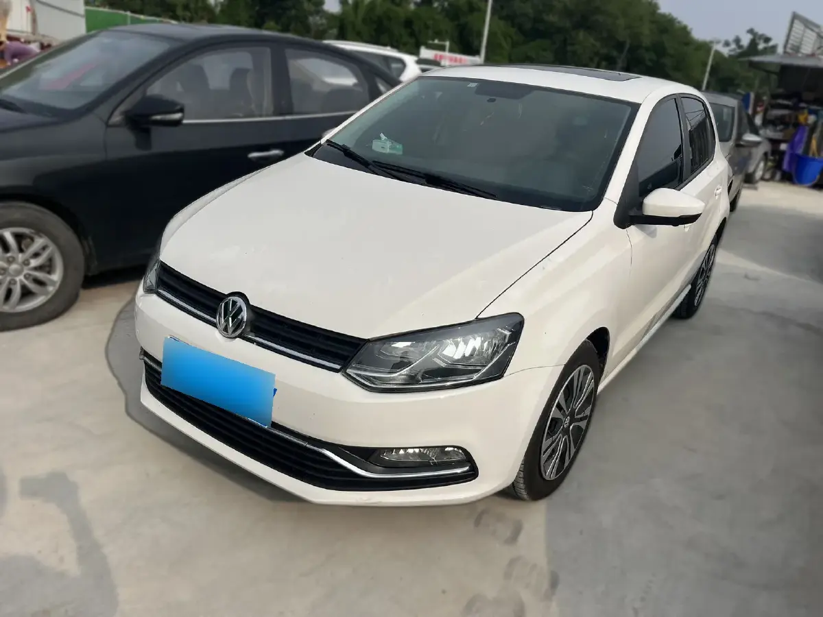 2018 Volkswagen Polo 1.5L 110HP L4 6AT