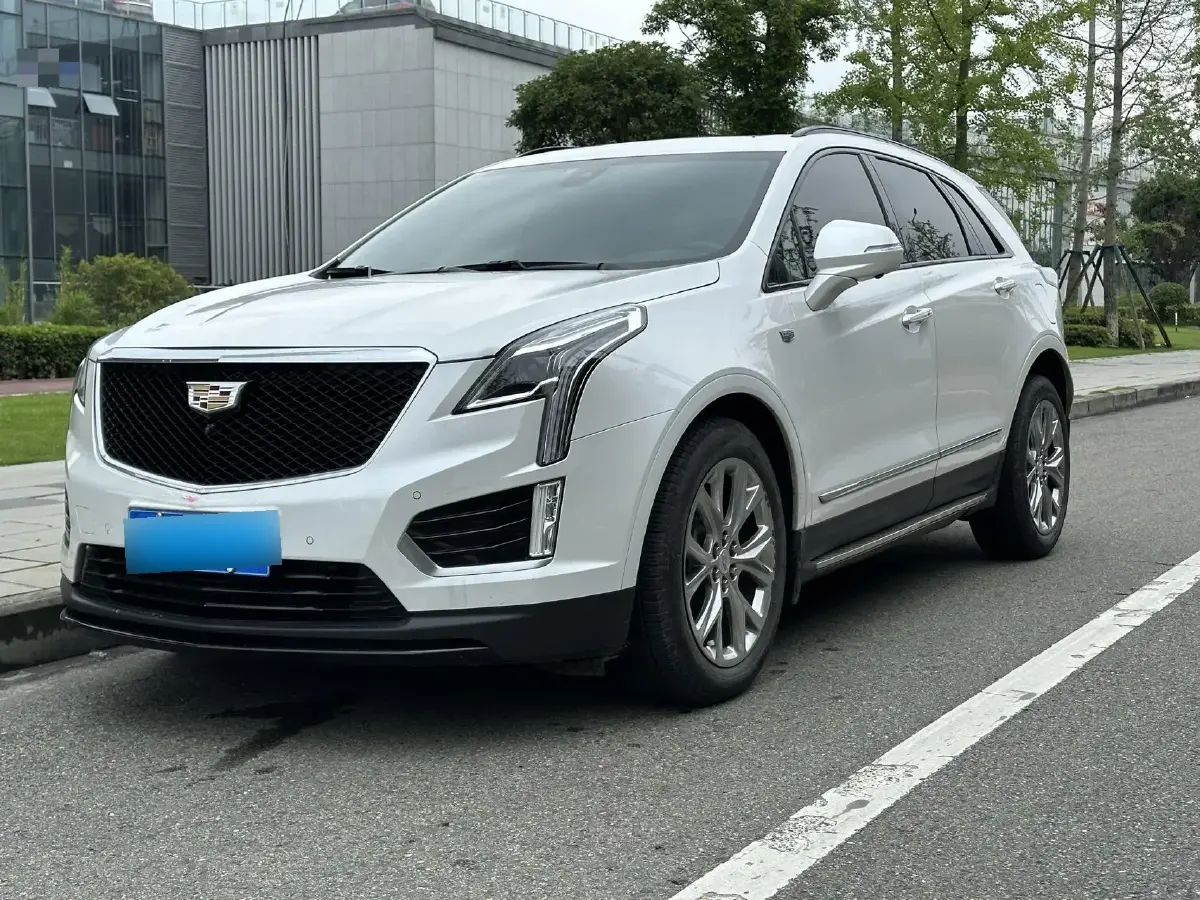 2020 Cadillac XT5 2.0T 237HP L4 9AT
