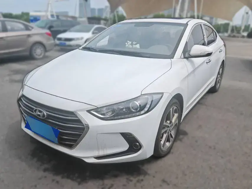 2016 Hyundai Elantra 1.6L 130HP L4 6AT