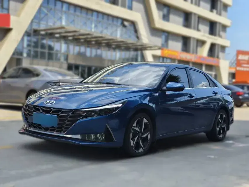 2021 Hyundai Elantra 1.5L 115HP L4 CVT