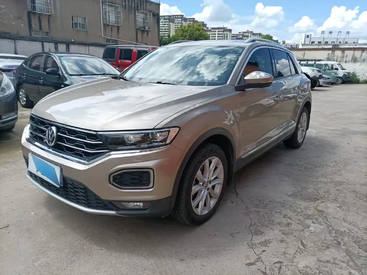 2020 Volkswagen T-Roc 1.4T 131HP L4 7DCT