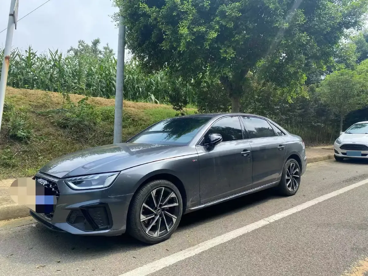 2023 Audi A4L 2.0T 190HP L4 7DCT