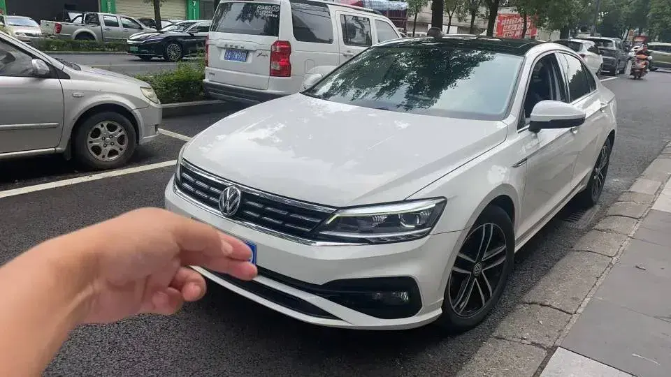 2019 Volkswagen Lamando 1.4T 150HP L4 7DCT