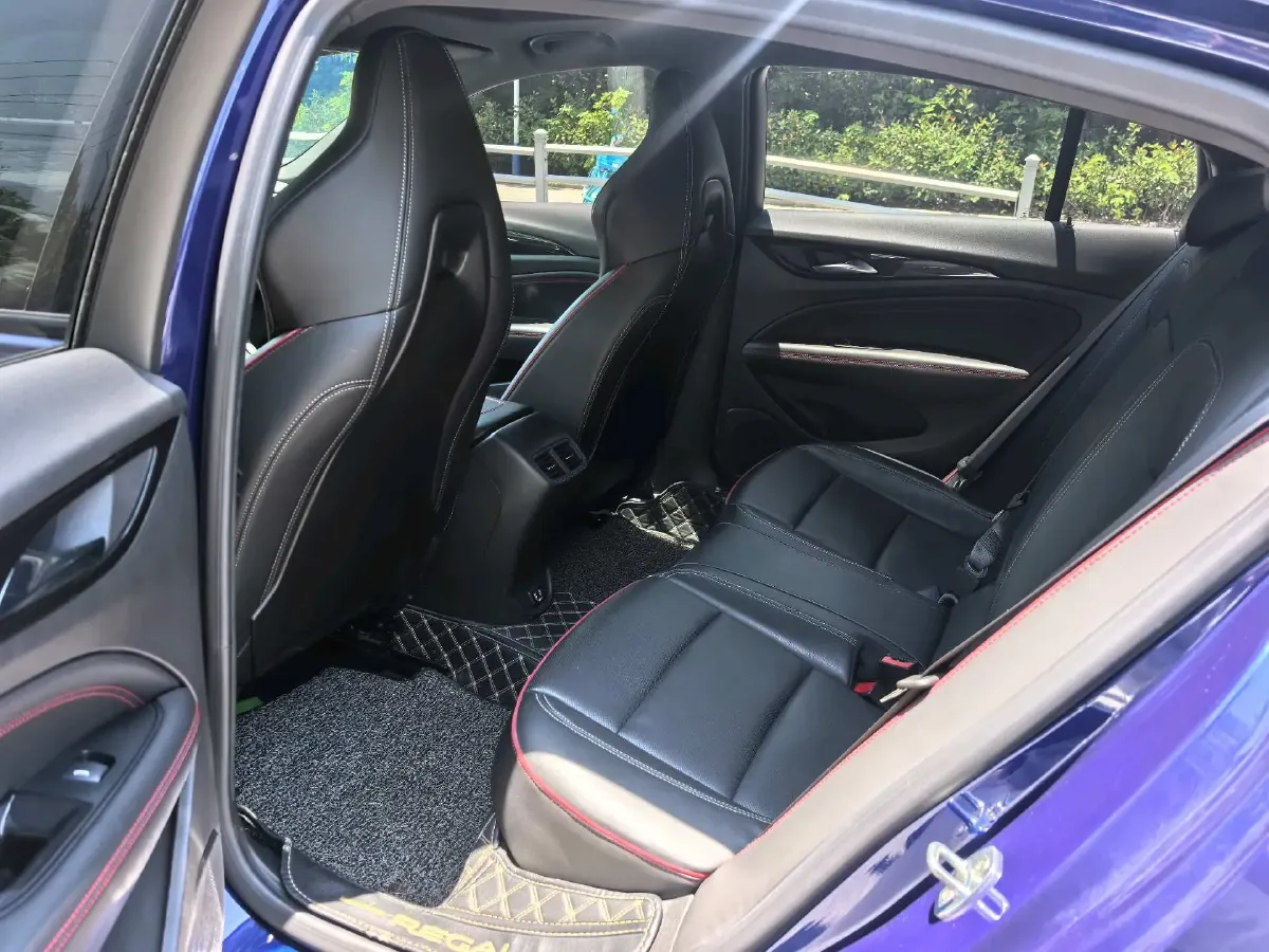 2021 Buick Regal 2.0T 237HP L4 9AT,autocango,china used car exporter,china ev exporter,chinese used car exporter,chinese used ev exporter