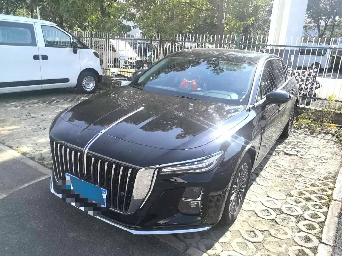 2024 HongQi H5 1.5T 169HP L4 7DCT
