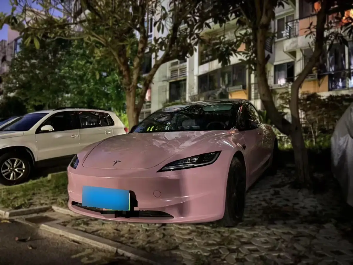 2023 Tesla Model 3 BEV 60KWH