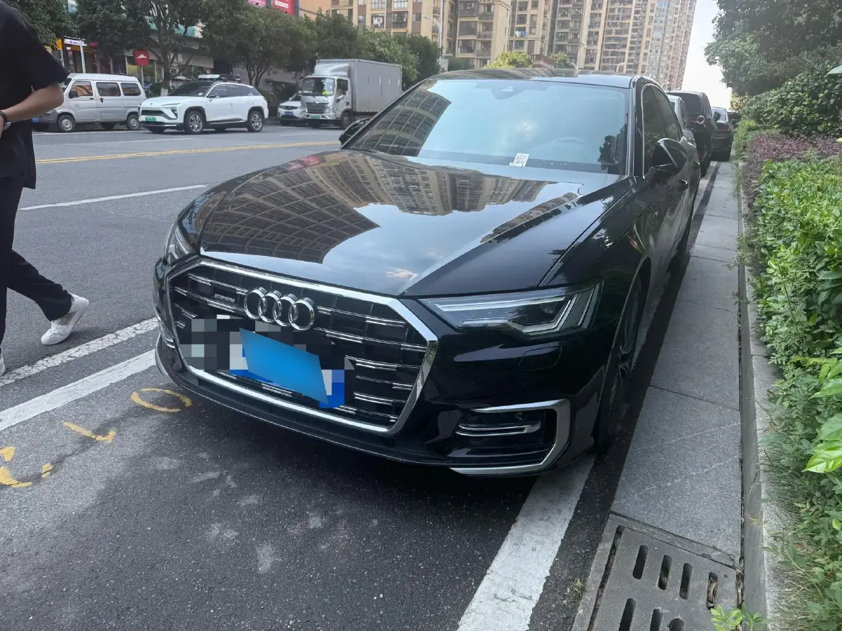 2023 Audi A6L 2.0T 245HP L4 7DCT