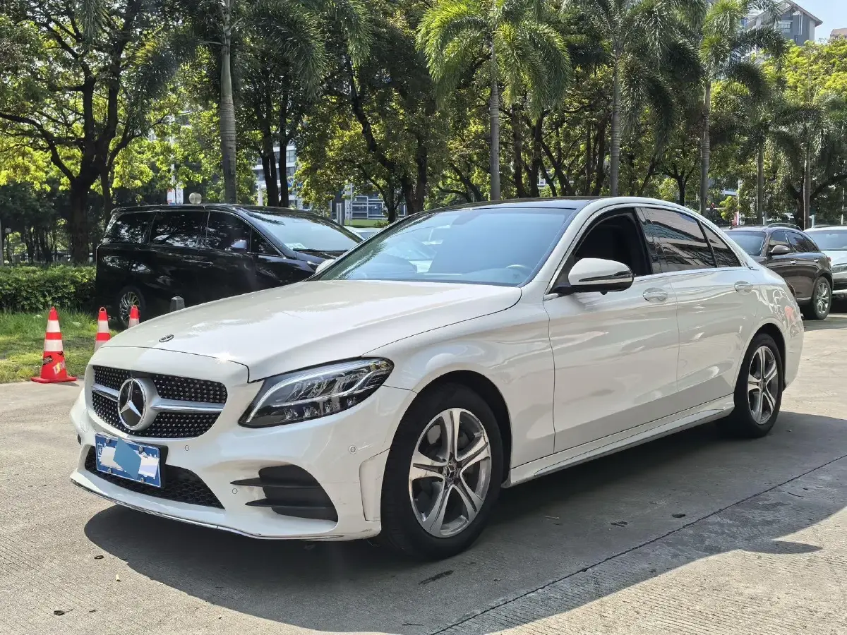 2021 Mercedes-Benz C Class 1.5T 184HP L4 9AT