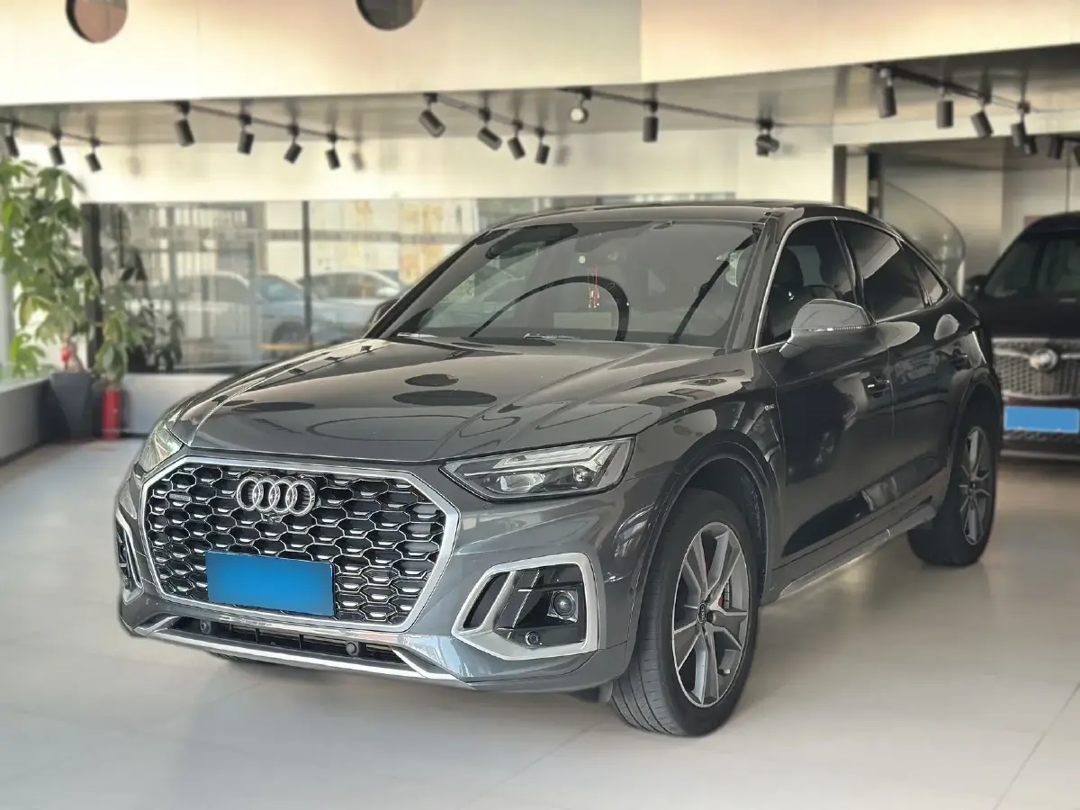 2022 Audi Q5L Sportback 2.0T 252HP L4 7DCT