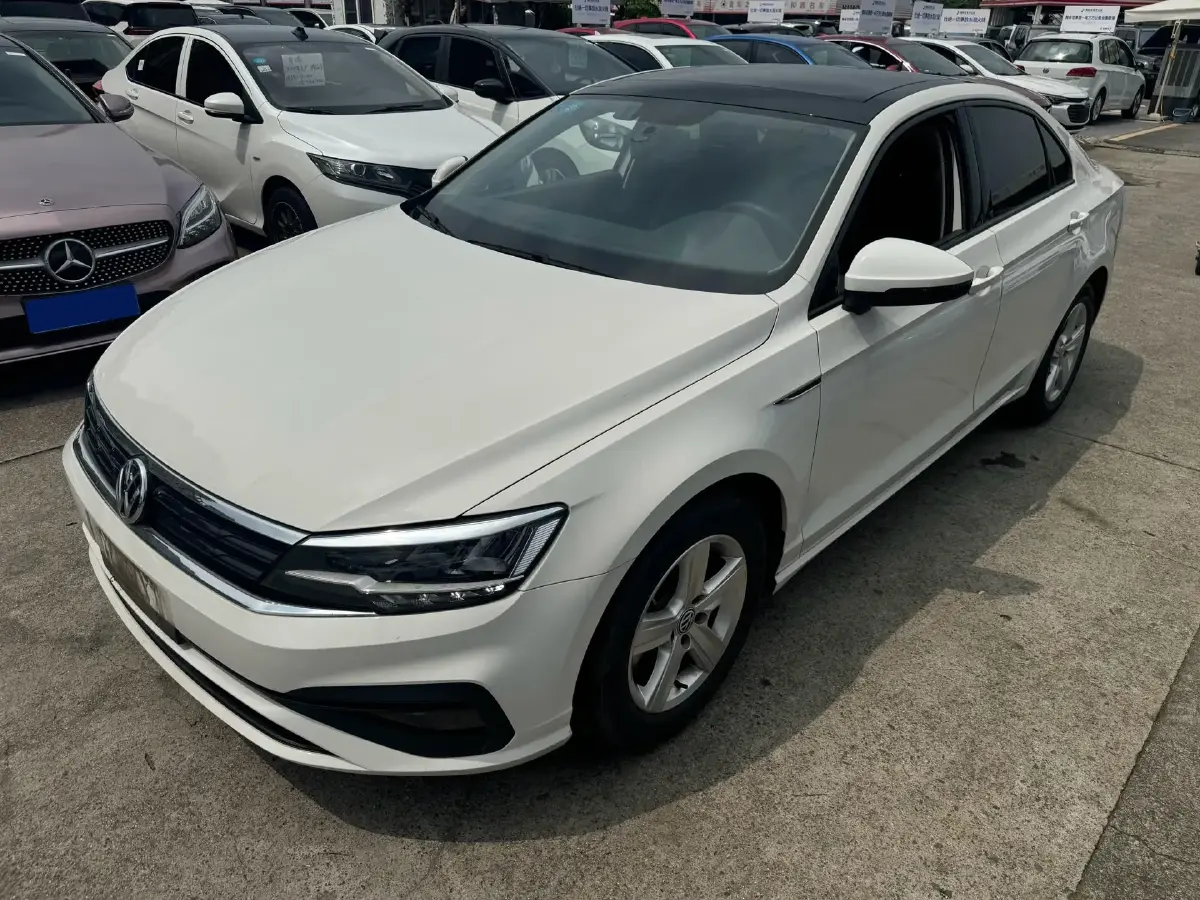 2019 Volkswagen Lamando 1.4T 131HP L4 7DCT
