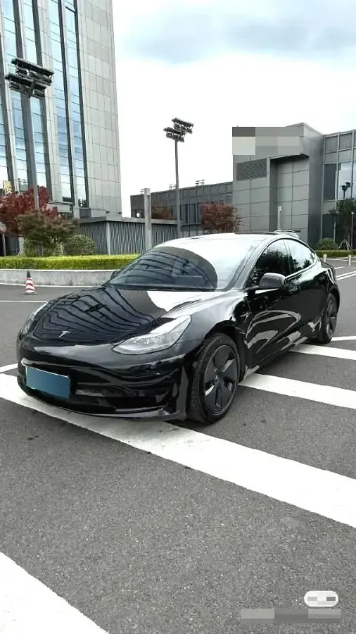 2022 Tesla Model 3 BEV 60KWH