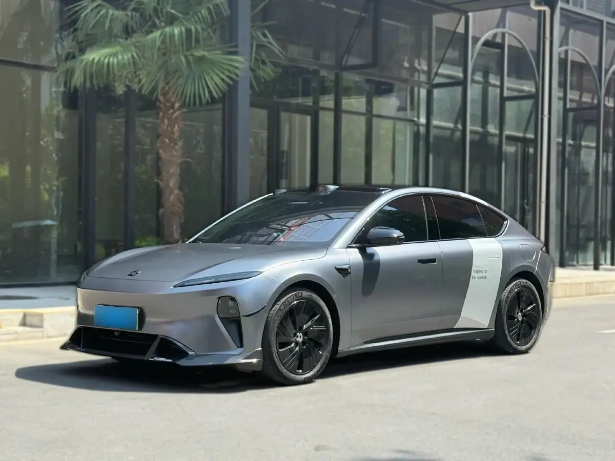 2022 NIO ET5 BEV 75KWH