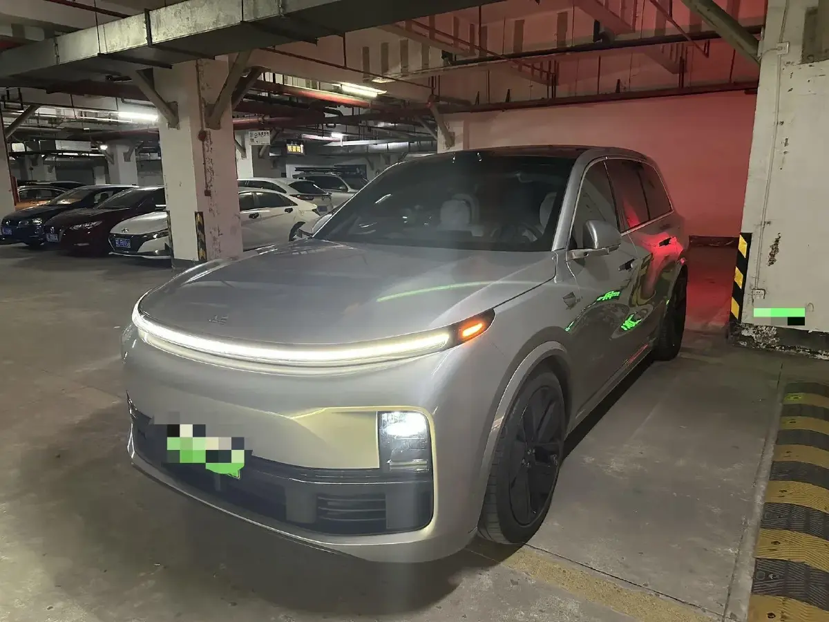 2022 Li L9 Range Extended 154HP REEV 42.6KWH