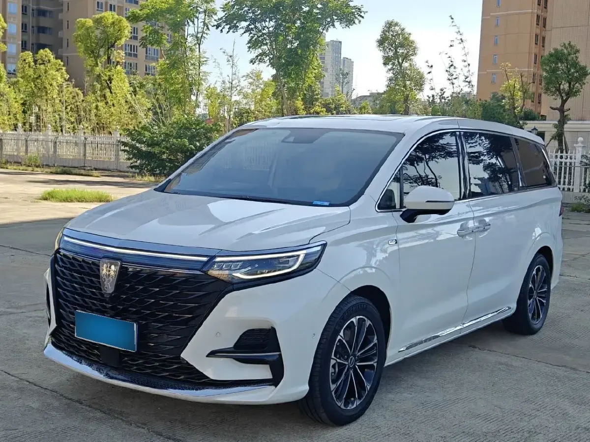 2021 Roewe iMAX8 2.0T 234HP L4 8AT